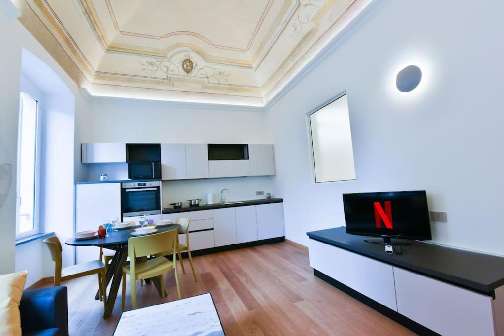 Loft 21 - Lussuoso Ed Elegante A Due Passi Dal Mare Apartment Finale Ligure Luaran gambar